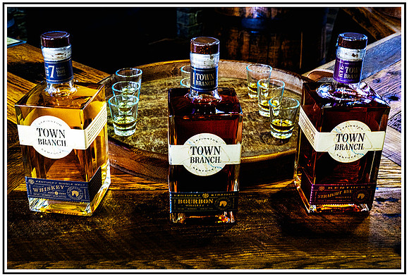 Town Branch Distil (279) MK