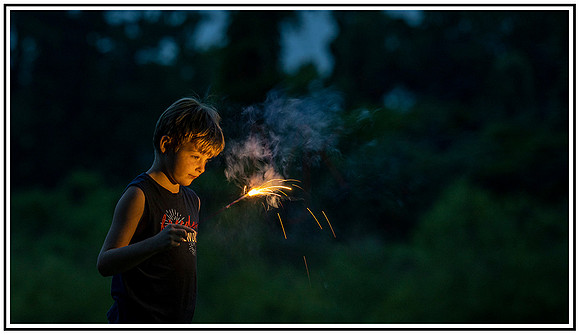 Magnolia Fireworks (109) MK