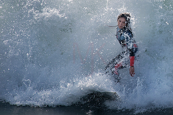 whitewater surf-001