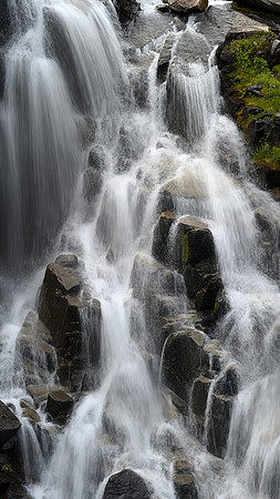 PXL_20240725_225857376.LONG_EXPOSURE-01.COVER
